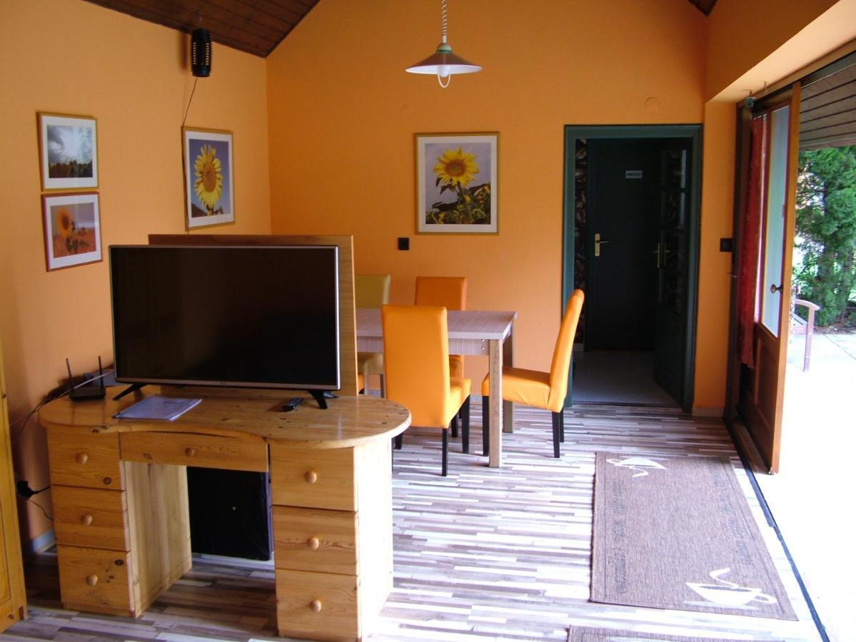 The Boys Apartman Шиофок Экстерьер фото